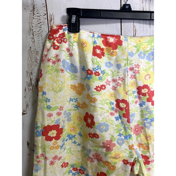 Crazy Horse Colorful Floral Crop Slacks - Picture 4 of 5